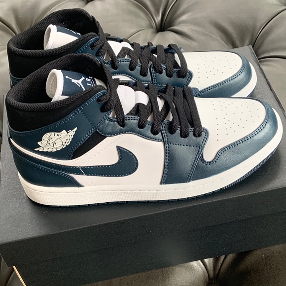 Jordan Other - S O L D — 🔹🔹 Jordan 1 MID ‘Armory Navy’ / MENS 9.5